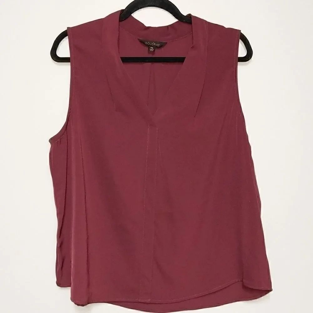 NWOT Goldray Sleeveless Blouse  